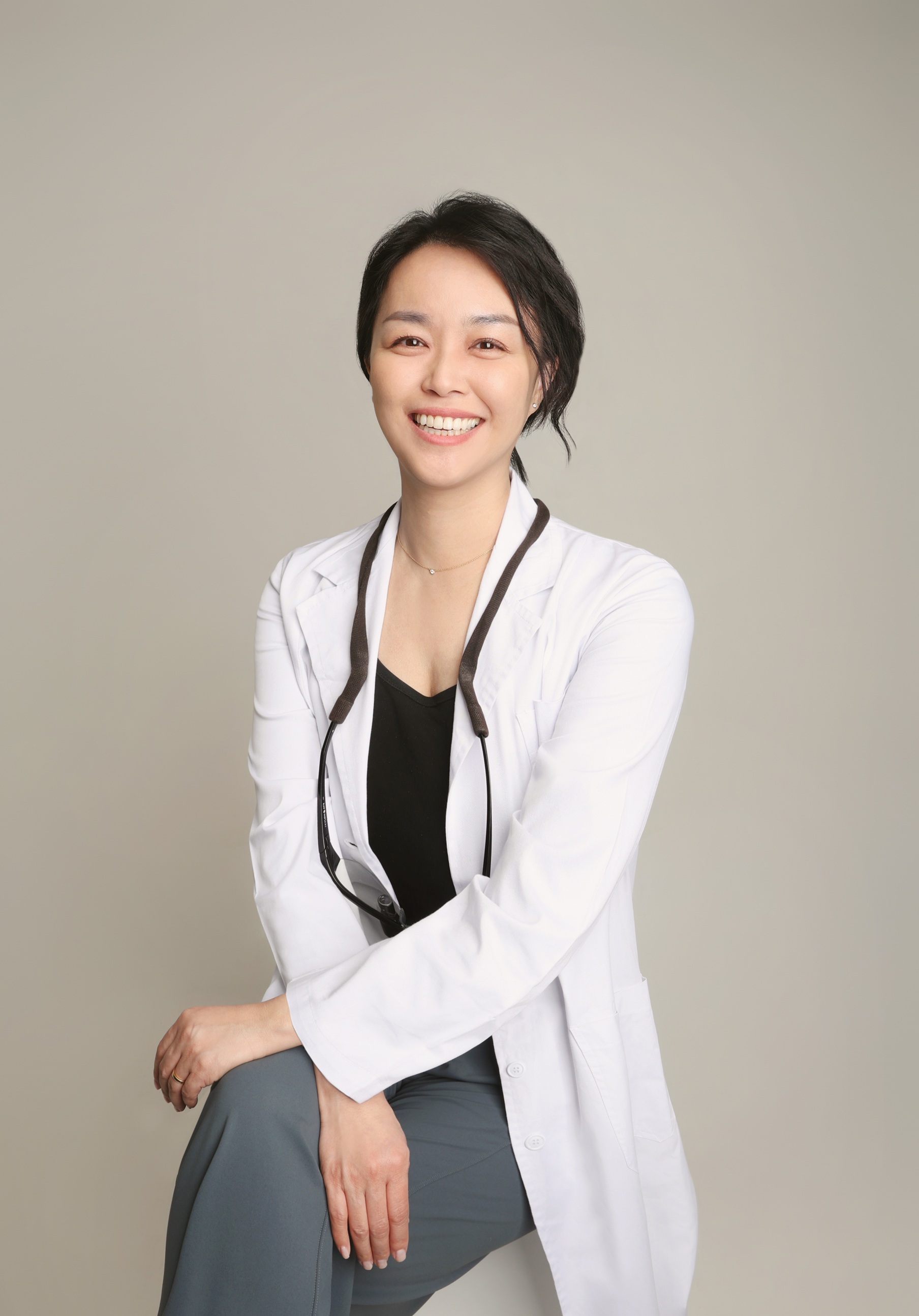 Dr. Seungah Kang, DMD